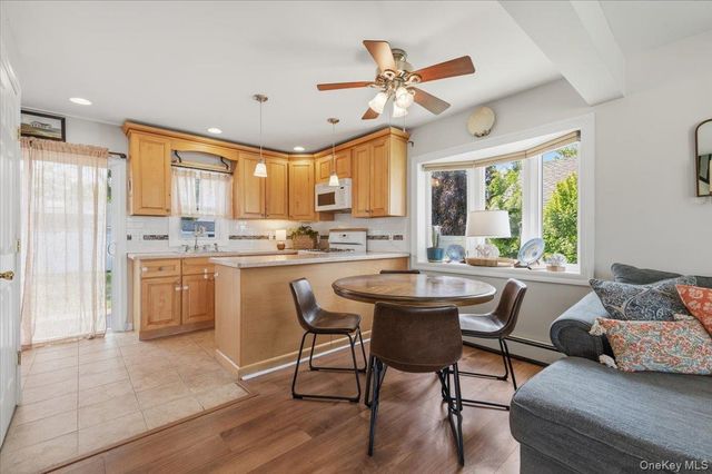 104 Franklin Place, Massapequa, NY 11758
