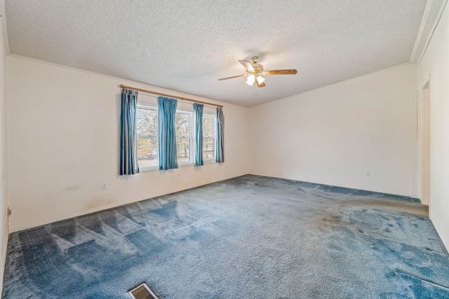 1375 N Lakeview Drive, Palo Pinto, TX 76484