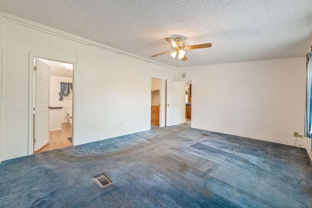 1375 N Lakeview Drive, Palo Pinto, TX 76484