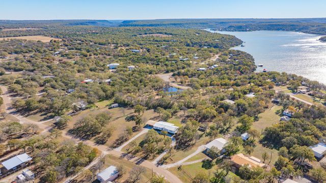 1375 N Lakeview Drive, Palo Pinto, TX 76484