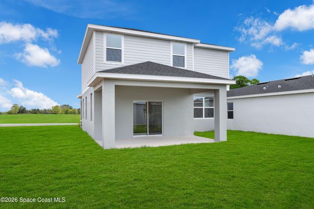 907 Castleford Avenue NE, Palm Bay, FL 32905