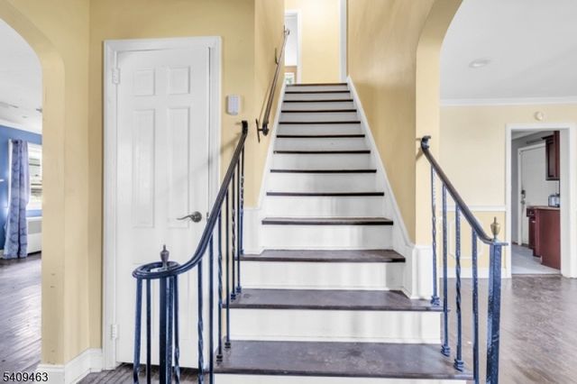 825 Bishop St, Union Twp., NJ 07083