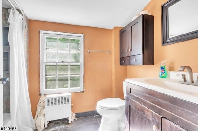 825 Bishop St, Union Twp., NJ 07083