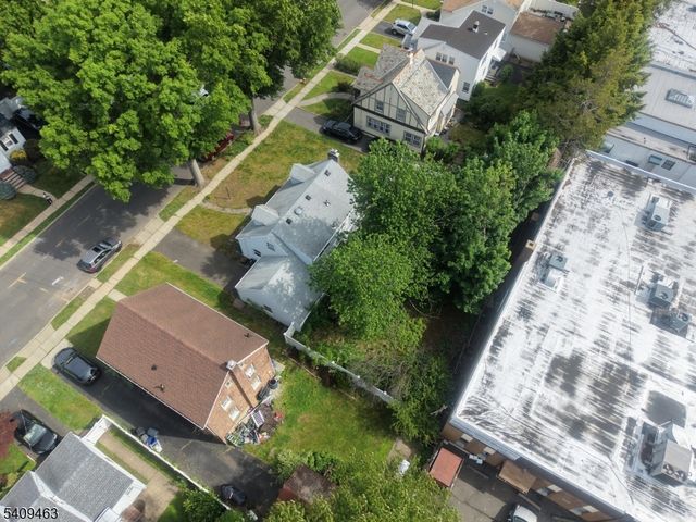 825 Bishop St, Union Twp., NJ 07083
