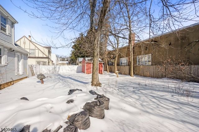 825 Bishop St, Union Twp., NJ 07083