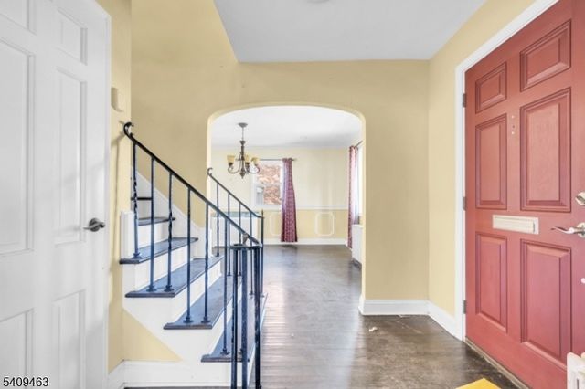 825 Bishop St, Union Twp., NJ 07083