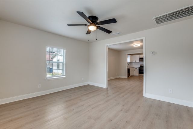 2415 Dathe Street, Dallas, TX 75215