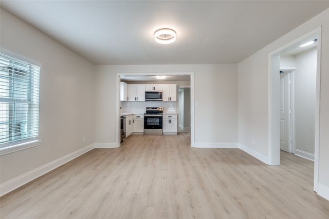 2415 Dathe Street, Dallas, TX 75215