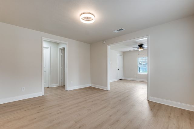 2415 Dathe Street, Dallas, TX 75215