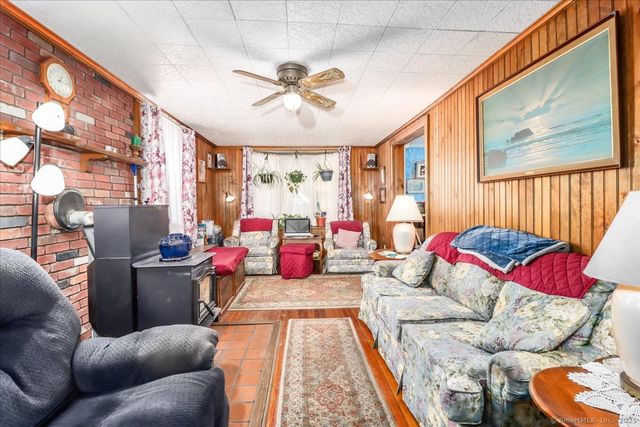 129 Housatonic Avenue, New Milford, CT 06776