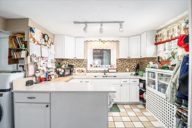 129 Housatonic Avenue, New Milford, CT 06776
