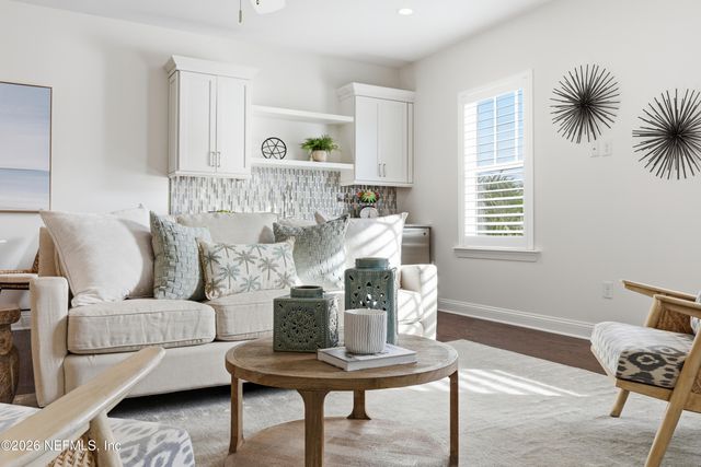 568 TIMBER BRIDGE Lane, Atlantic Beach, FL 32233