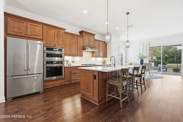 568 TIMBER BRIDGE Lane, Atlantic Beach, FL 32233