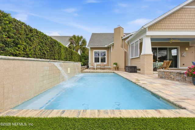 568 TIMBER BRIDGE Lane, Atlantic Beach, FL 32233