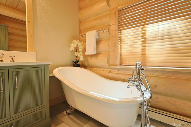 13525 Woodmoor West Drive, Larkspur, CO 80118