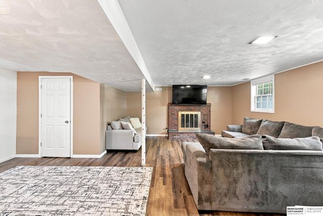 3507 S 117th Street, Omaha, NE 68144