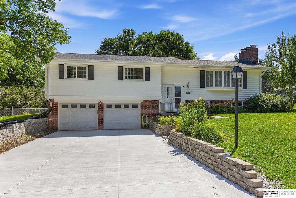 3507 S 117th Street, Omaha, NE 68144