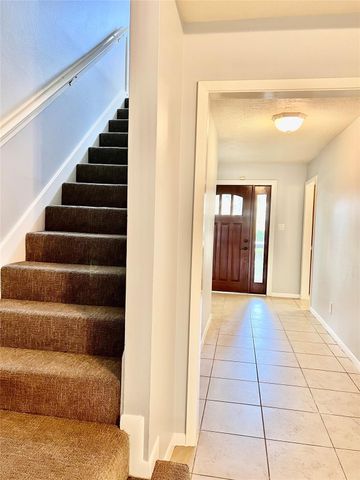 11407 Briar Rose Drive, Houston, TX 77077