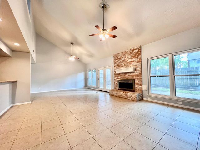 11407 Briar Rose Drive, Houston, TX 77077
