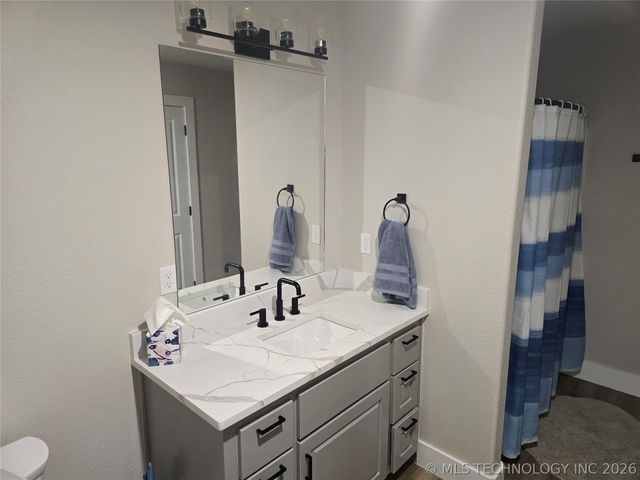418114 E 1218 Road E, Eufaula, OK 74432