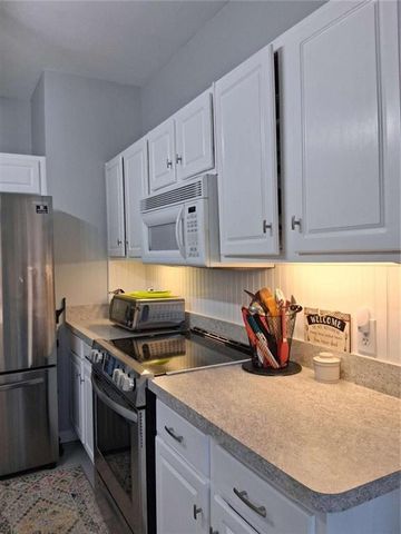 915 Charleston Court, Gainesville, GA 30501