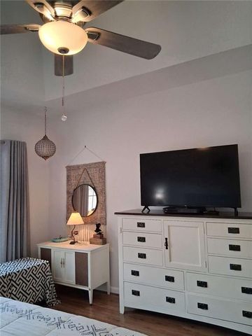 915 Charleston Court, Gainesville, GA 30501