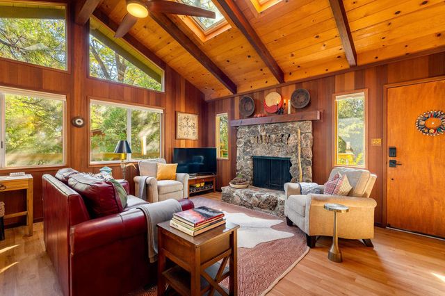 53274 Forest Lake Drive, Idyllwild, CA 92549