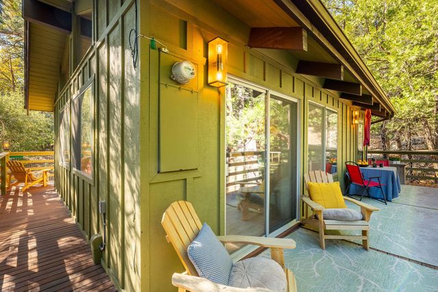 53274 Forest Lake Drive, Idyllwild, CA 92549