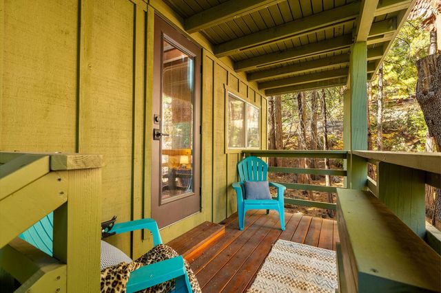 53274 Forest Lake Drive, Idyllwild, CA 92549