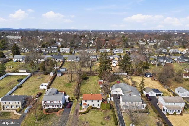 310 GREENWOOD RD, Lansdale, PA 19446