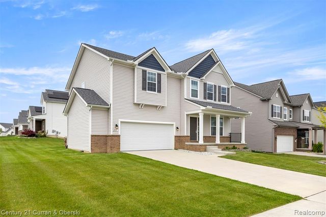 2717 Salt Springs Drive, Saline, MI 48176