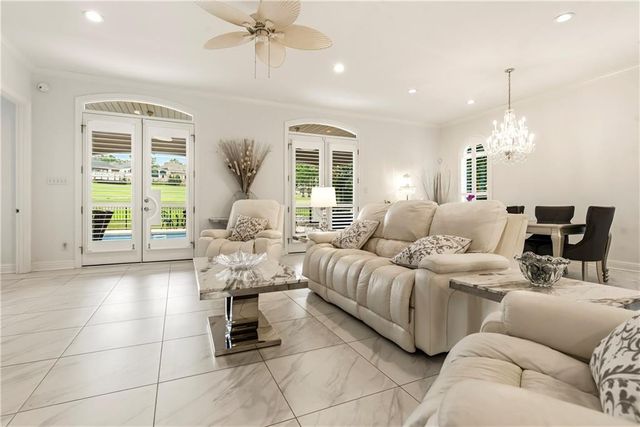 4164 Heron Lakes Drive, Mobile, AL 36693