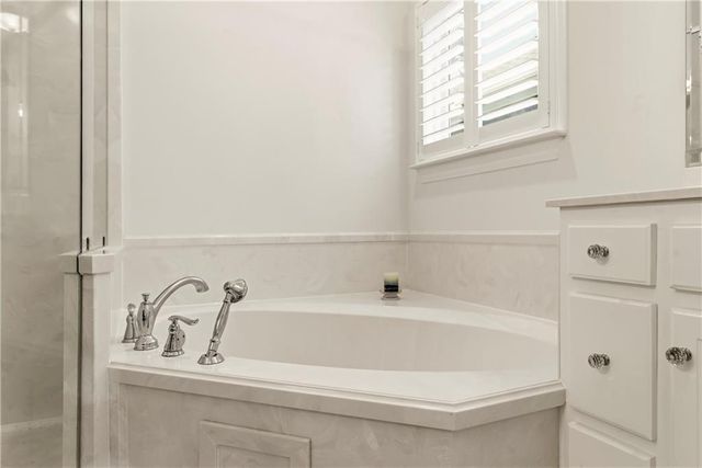 4164 Heron Lakes Drive, Mobile, AL 36693