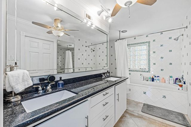 36 Lakeview Drive, Galveston, TX 77551