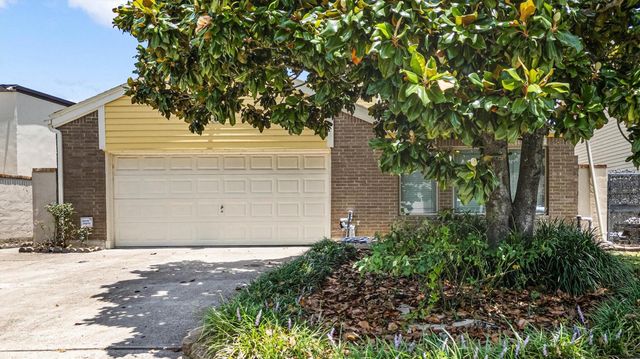 36 Lakeview Drive, Galveston, TX 77551