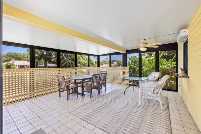 36 Lakeview Drive, Galveston, TX 77551