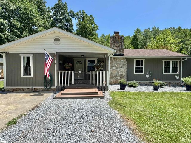159 Country Creek Drive, Pickens, SC 29671