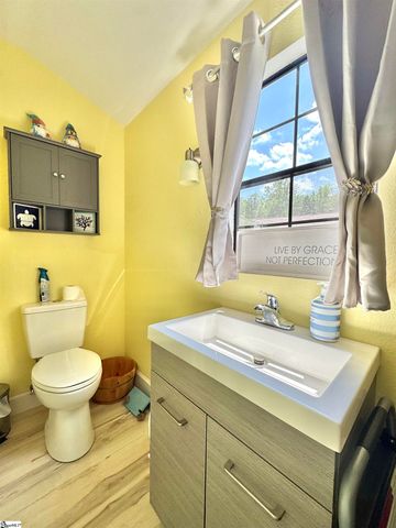 159 Country Creek Drive, Pickens, SC 29671