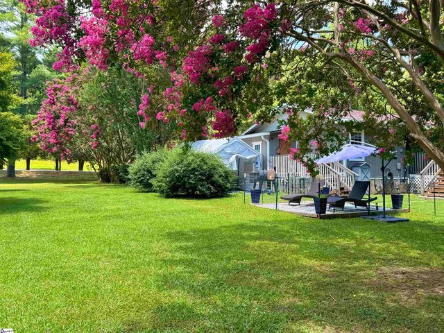 159 Country Creek Drive, Pickens, SC 29671