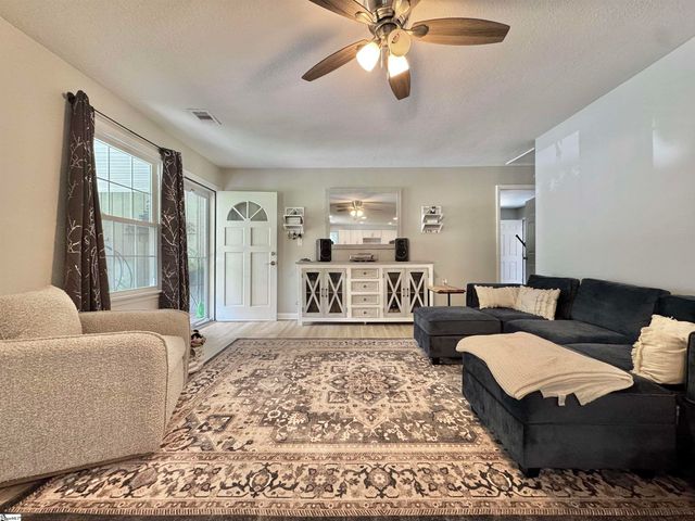 159 Country Creek Drive, Pickens, SC 29671