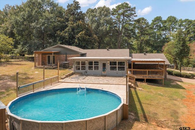 286 Hall Dr, Longview, TX 75605