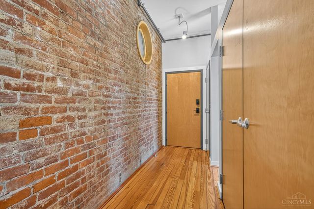 1237 Vine Street, Cincinnati, OH 45202