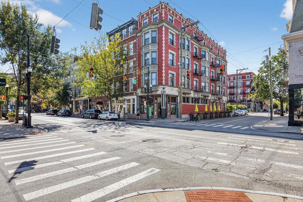 1237 Vine Street, Cincinnati, OH 45202