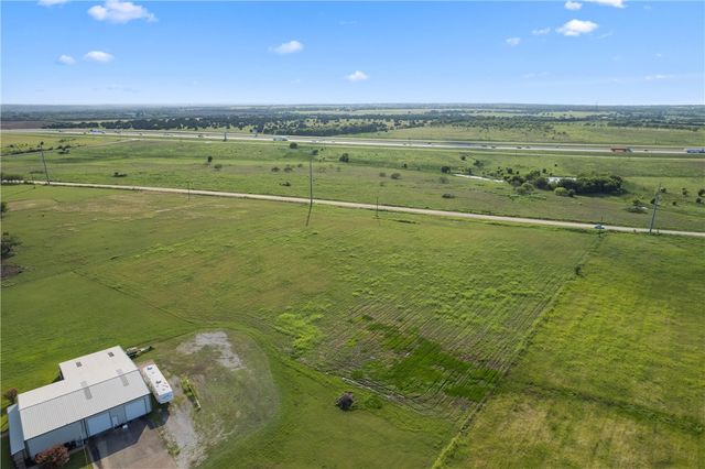 1228 N Old Temple Road, Lorena, TX 76655