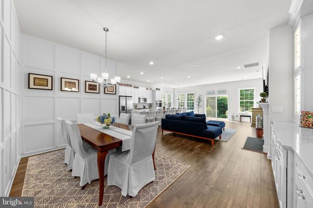 210 CONGRESSIONAL CT, Moorestown, NJ 08057