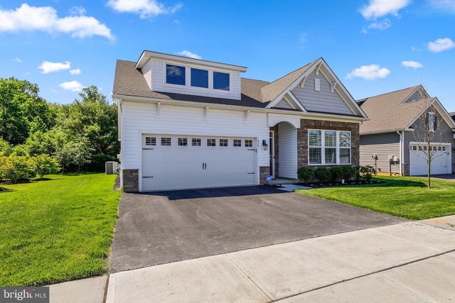 210 CONGRESSIONAL CT, Moorestown, NJ 08057