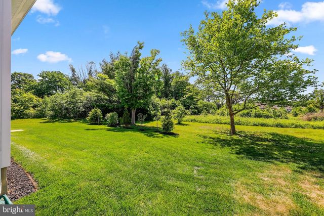 210 CONGRESSIONAL CT, Moorestown, NJ 08057