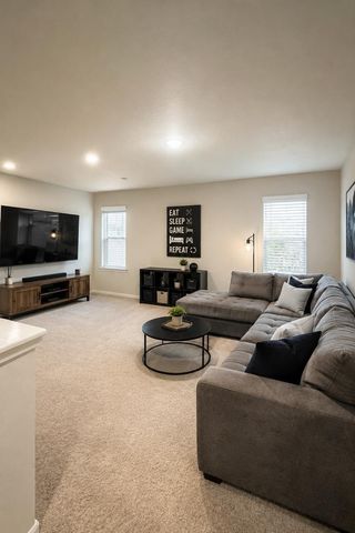 2154 Bravos Manor Lane, Fresno, TX 77545