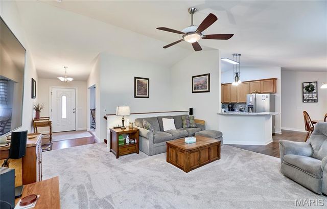 60 Citori Court, Troy, MO 63379