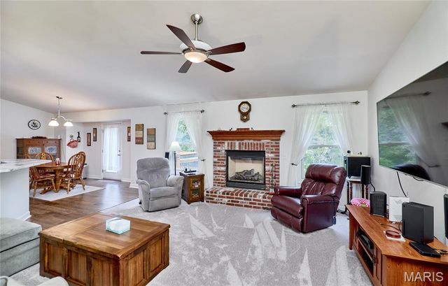 60 Citori Court, Troy, MO 63379